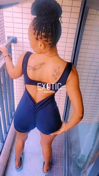 Huddah — 5