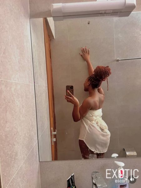 Jennifer, escort in Thonpiny, South Sudan (photo 2)